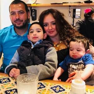 Meet your Posher, Eli allan